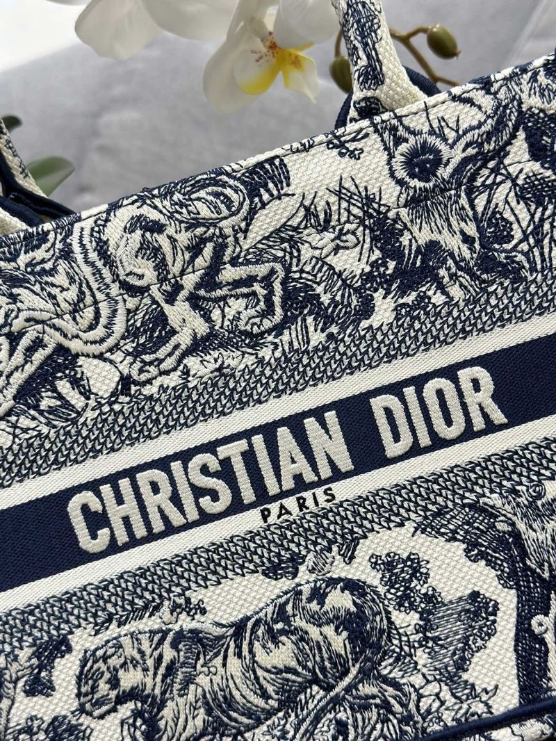 Christian Dior Shopping Bags